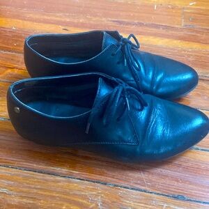 G.H. Bass Grayson Oxfords